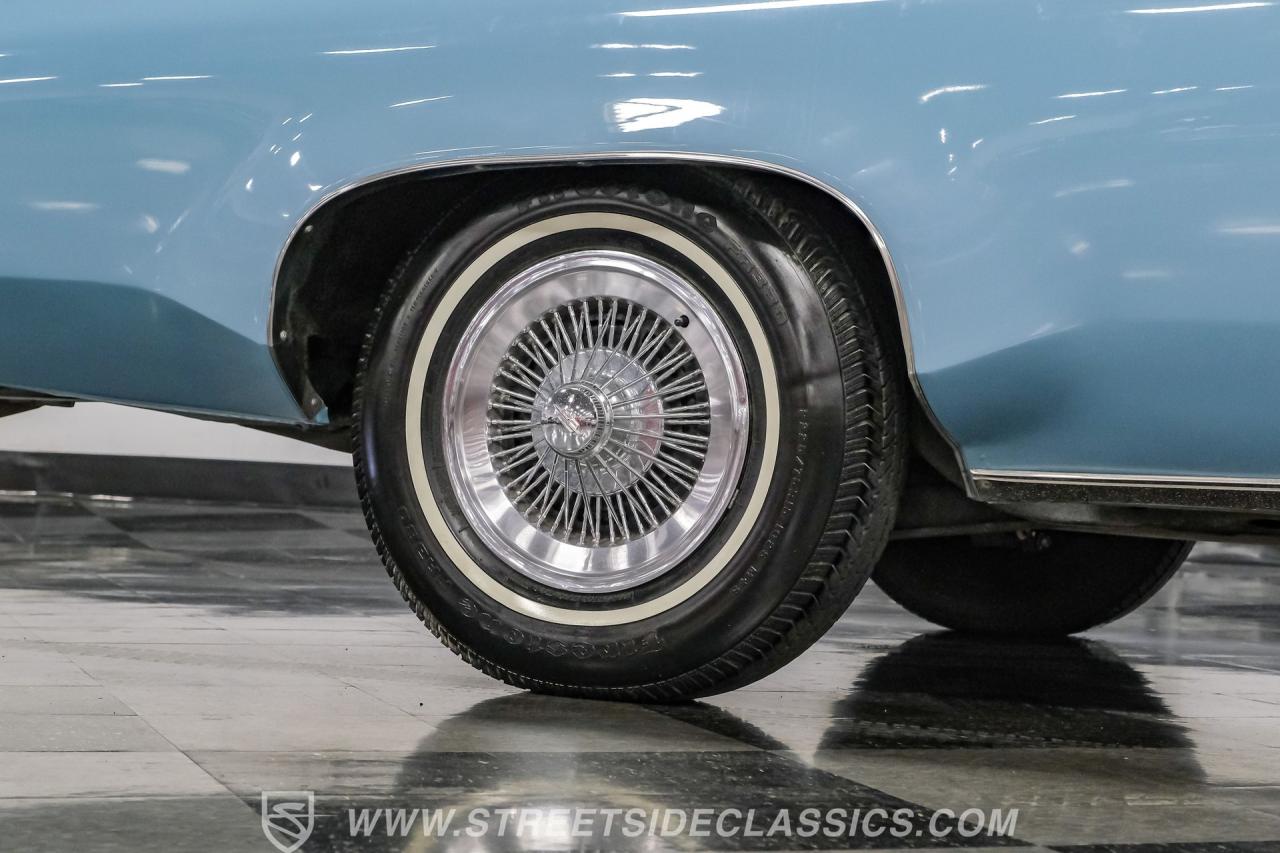 1975 Oldsmobile Delta 88 Royale Convertible