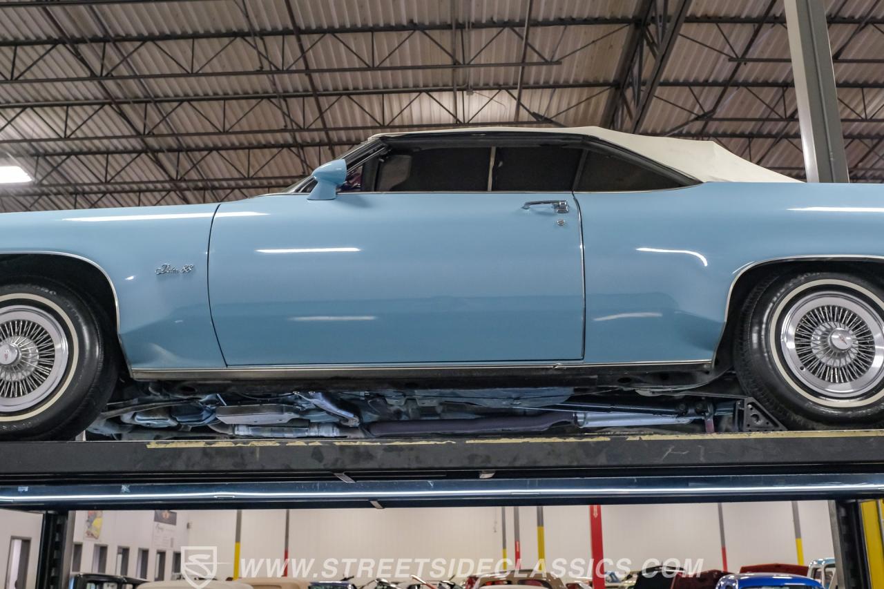 1975 Oldsmobile Delta 88 Royale Convertible