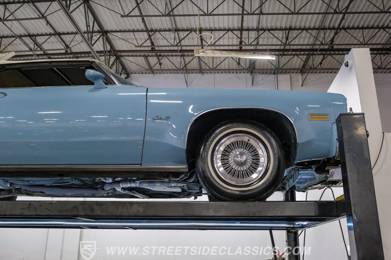 1975 Oldsmobile Delta 88 Royale Convertible