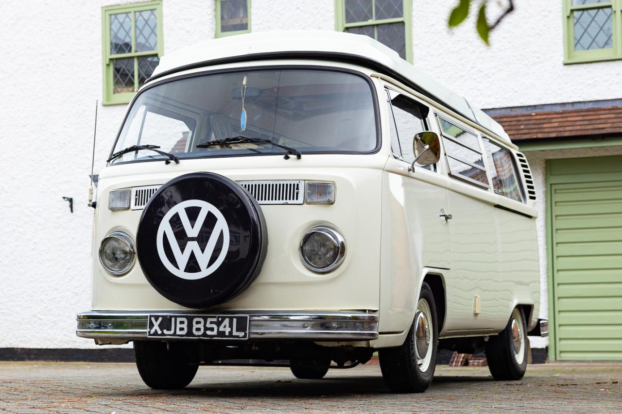 1973 Volkswagen Type 2 (T2) Campervan