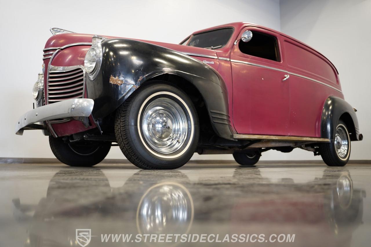 1941 Plymouth P11