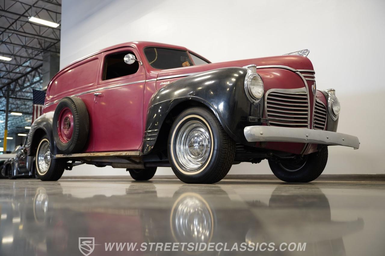 1941 Plymouth P11