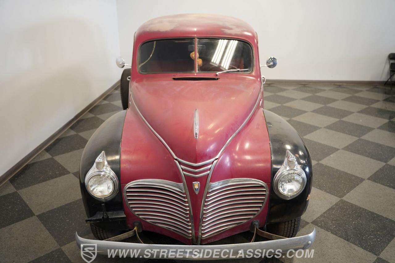1941 Plymouth P11