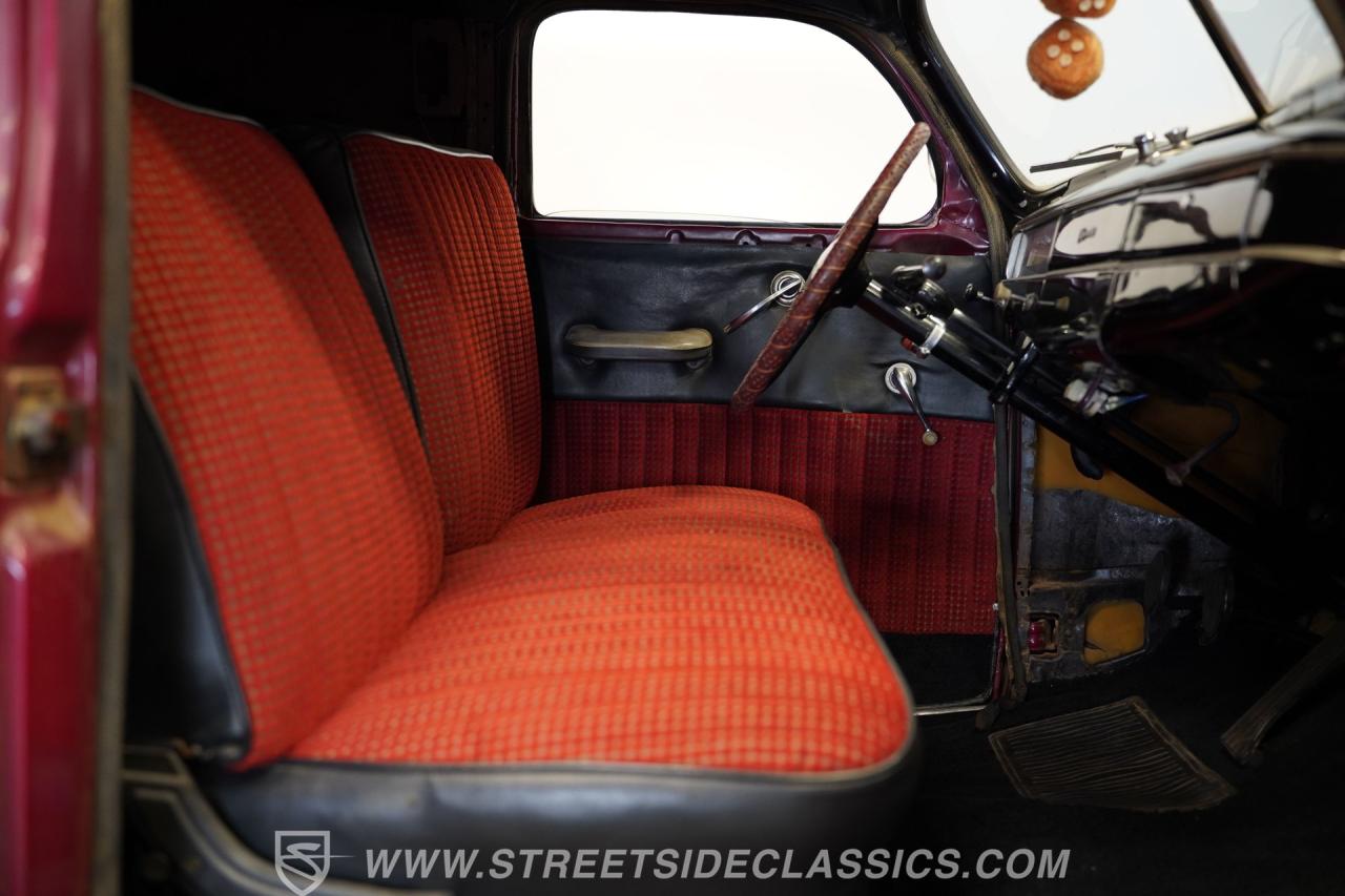 1941 Plymouth P11