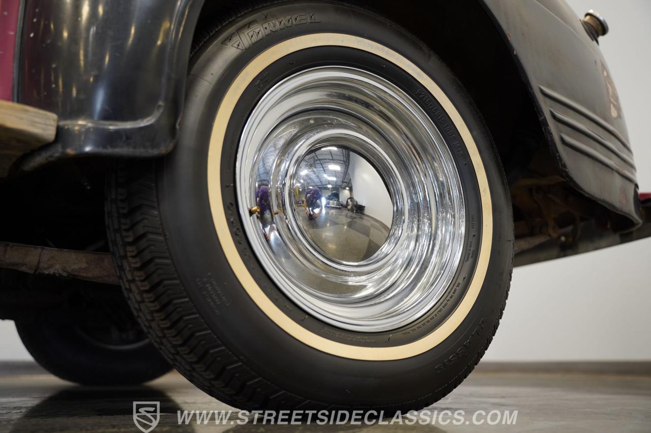 1941 Plymouth P11