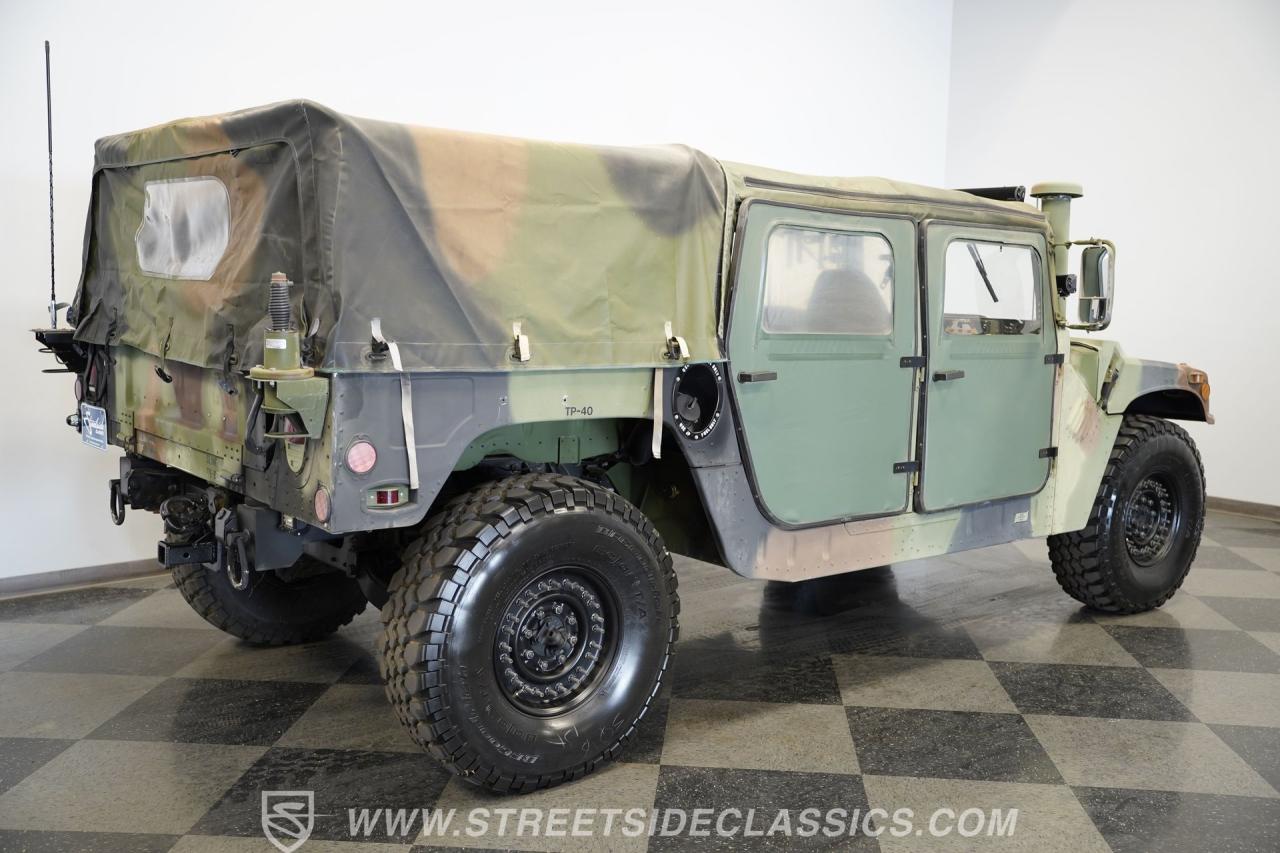 2002 AM General M1123
