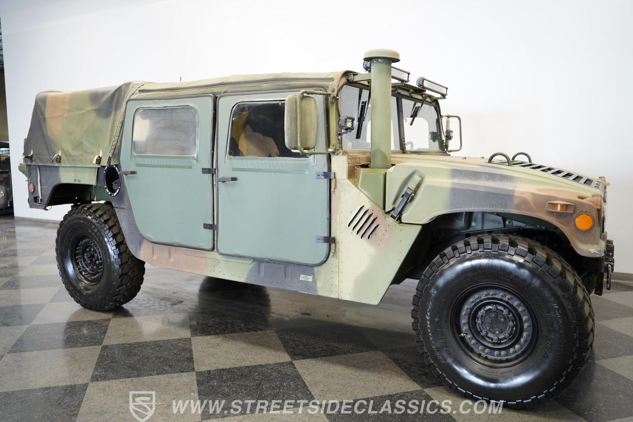 2002 AM General M1123