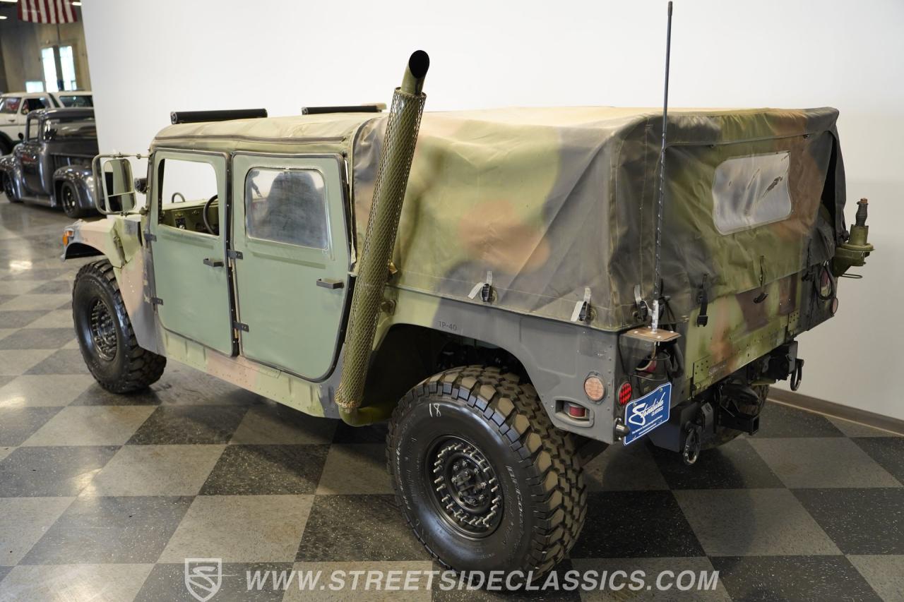 2002 AM General M1123