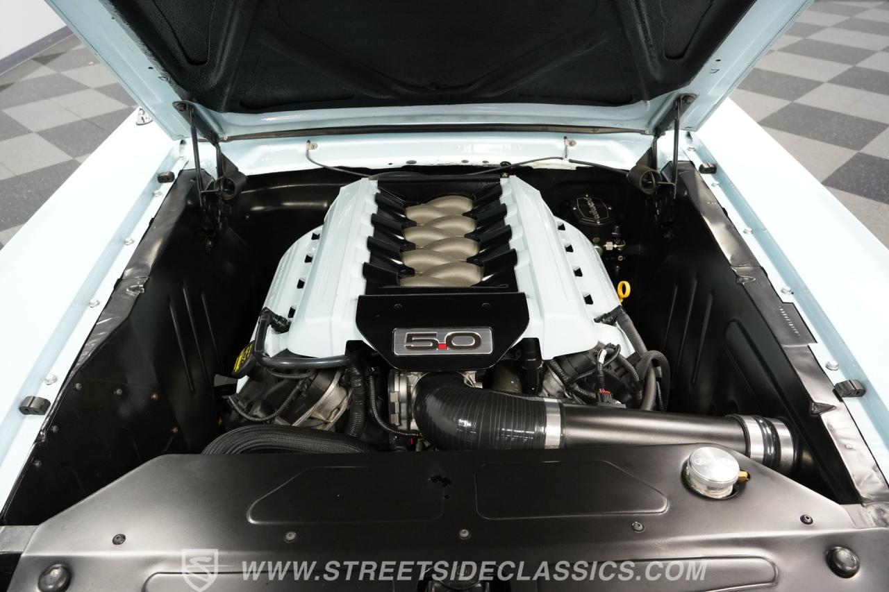 1966 Ford Mustang 2+2 Fastback Coyote Restomod