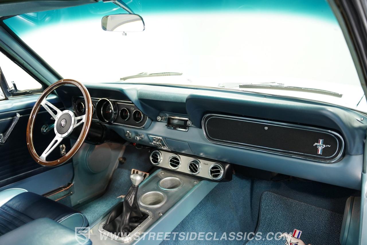 1966 Ford Mustang 2+2 Fastback Coyote Restomod