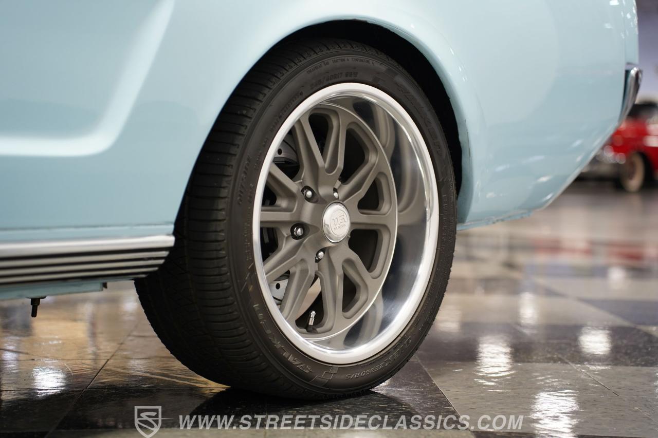 1966 Ford Mustang 2+2 Fastback Coyote Restomod
