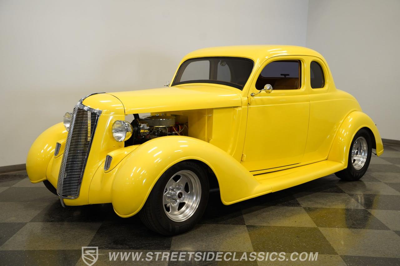 1936 DeSoto Coupe Airstream