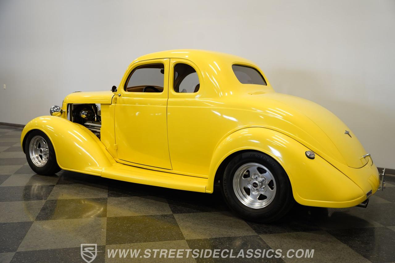 1936 DeSoto Coupe Airstream