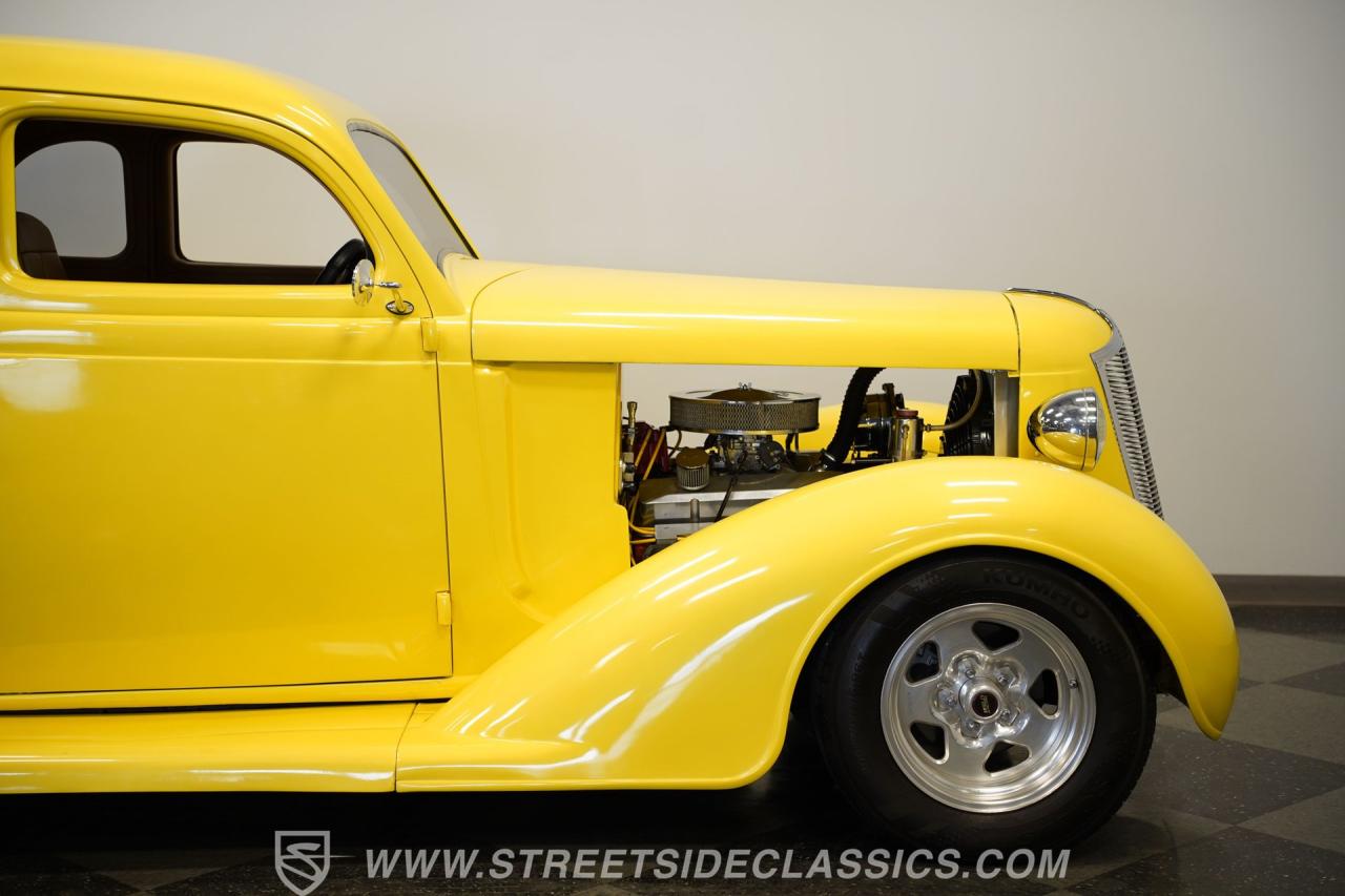 1936 DeSoto Coupe Airstream