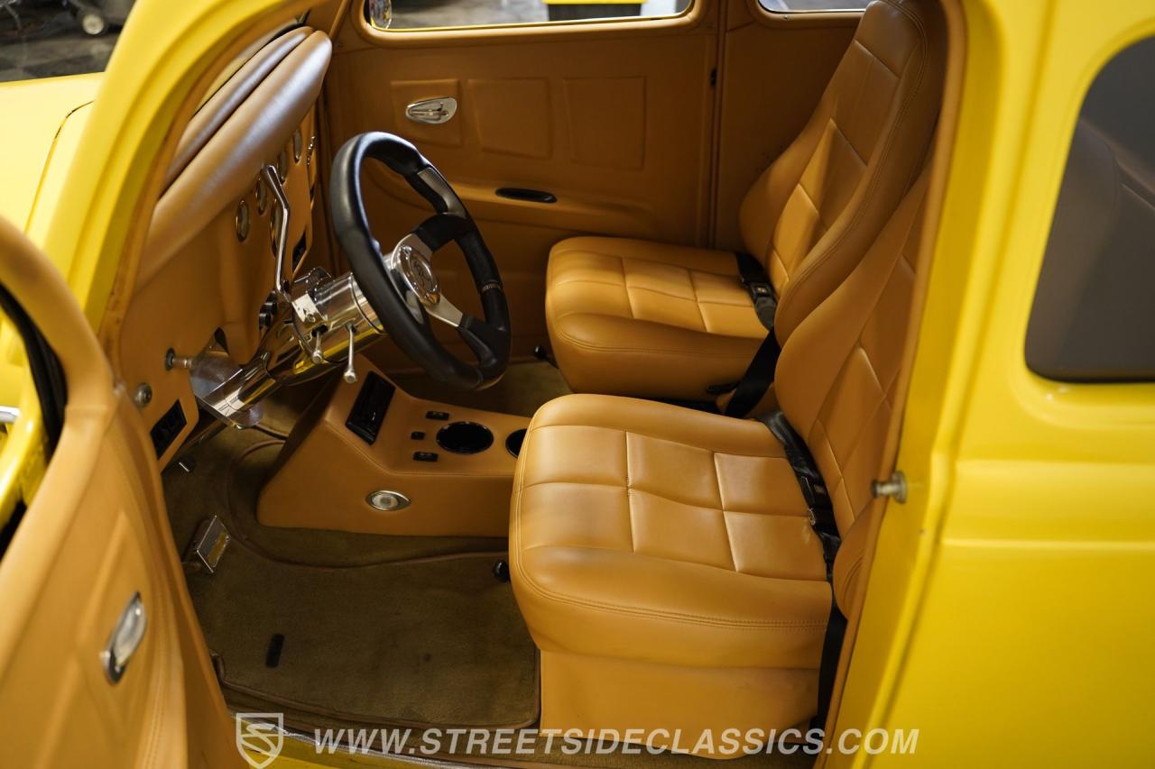 1936 DeSoto Coupe Airstream