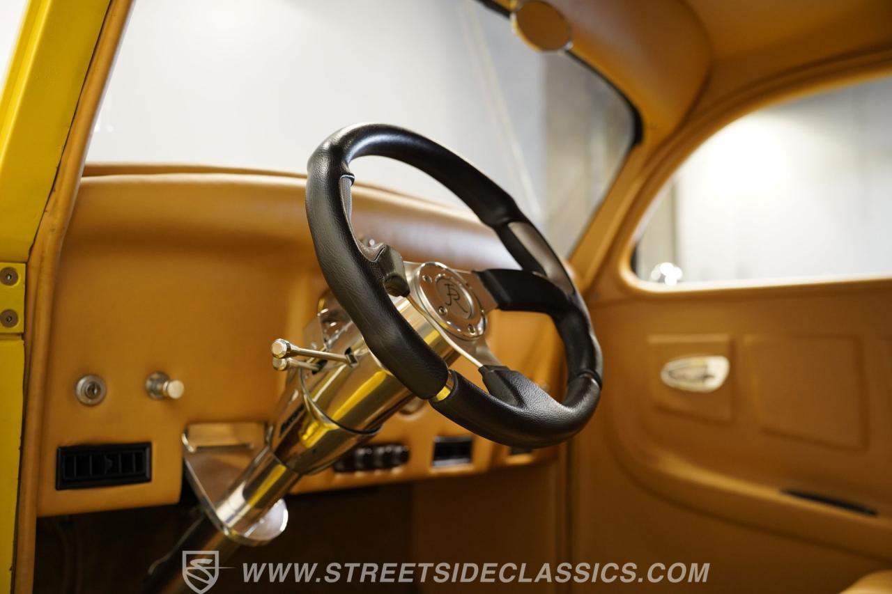 1936 DeSoto Coupe Airstream