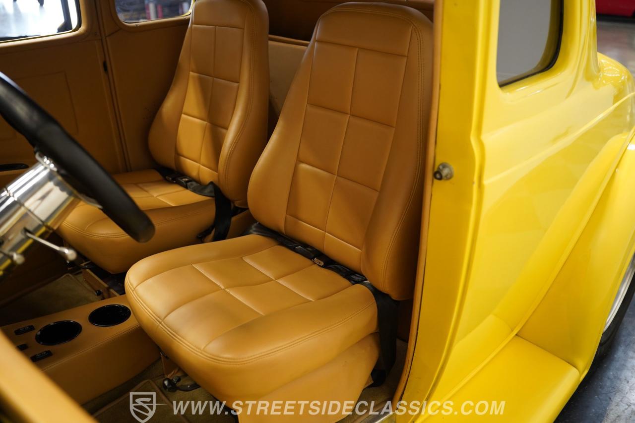 1936 DeSoto Coupe Airstream