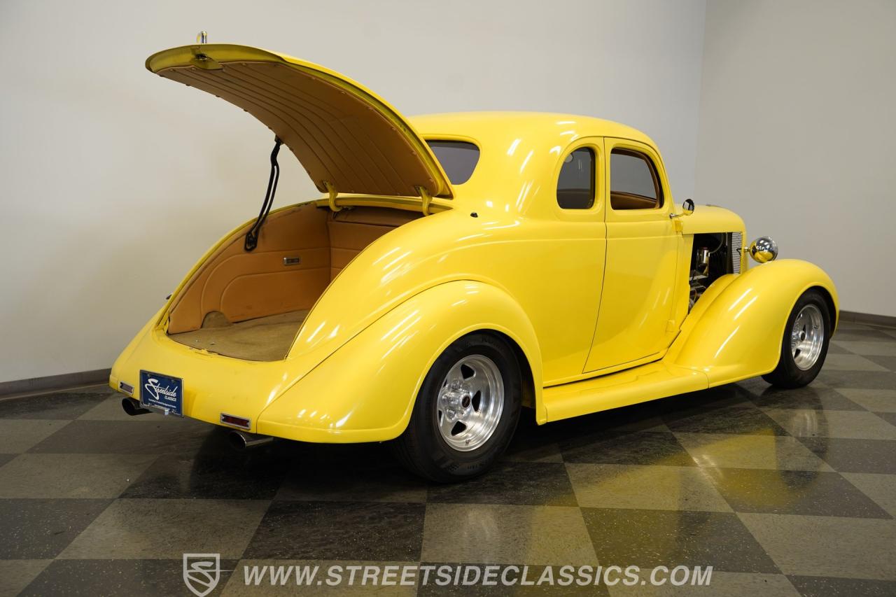 1936 DeSoto Coupe Airstream