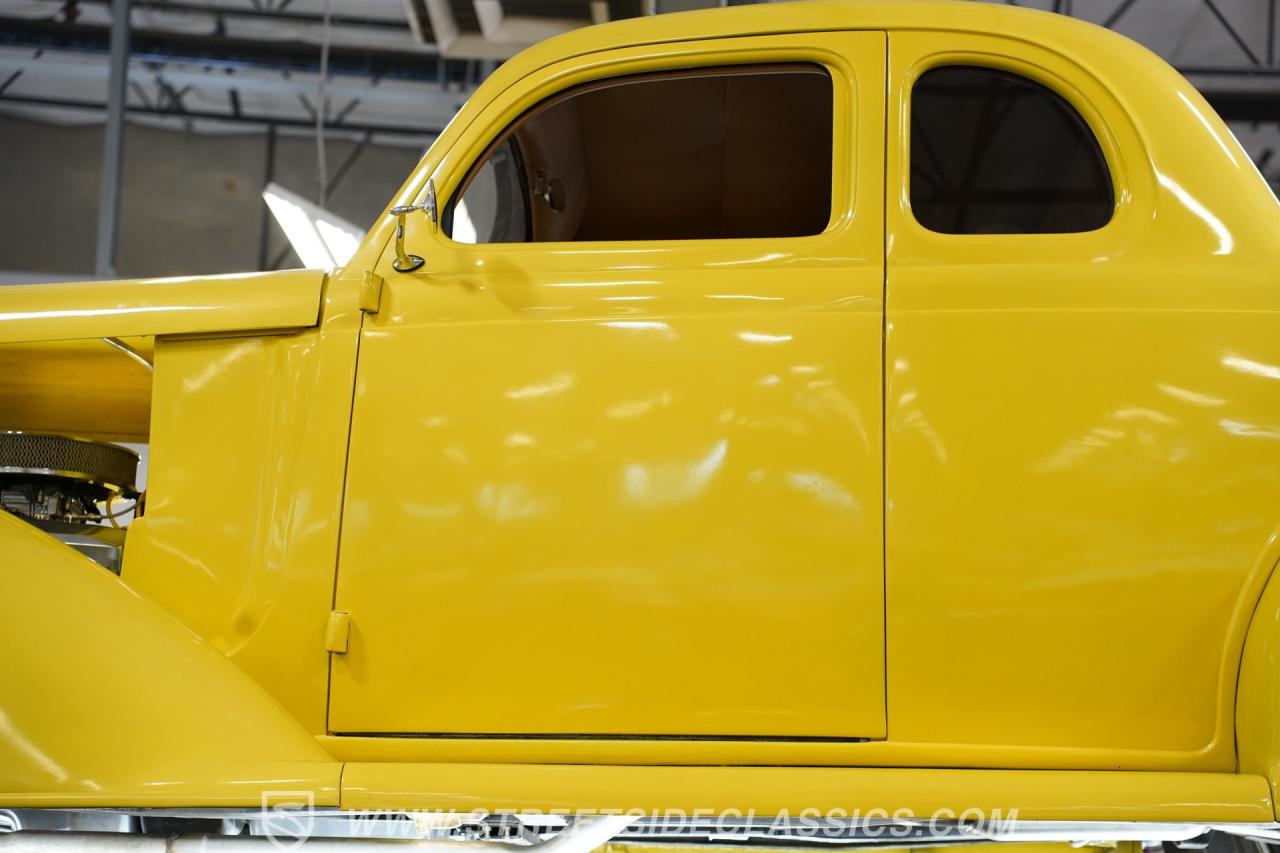 1936 DeSoto Coupe Airstream