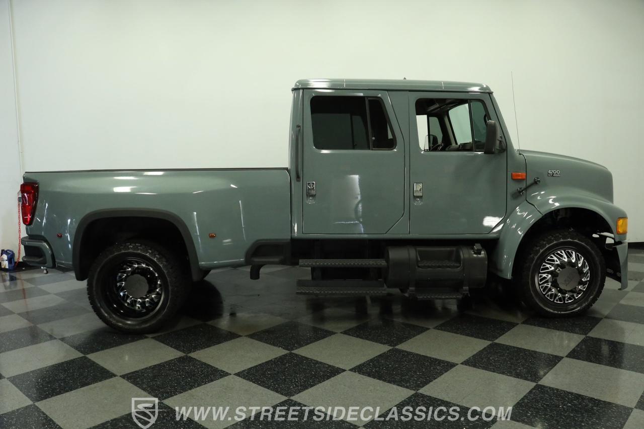 1998 International D-2 Custom Pickup