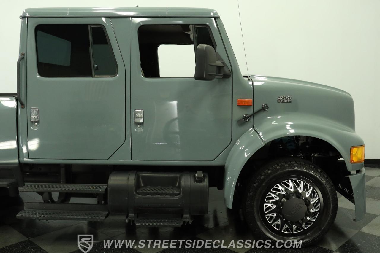 1998 International D-2 Custom Pickup