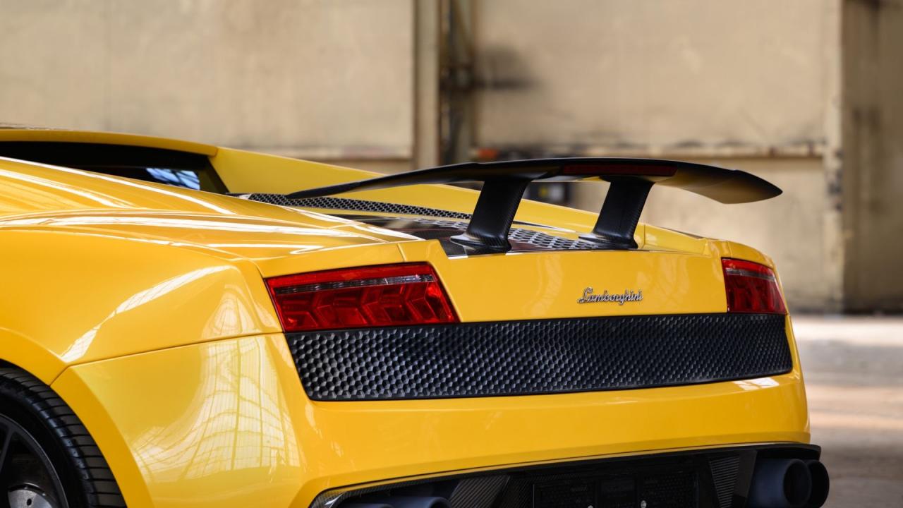 2011 Lamborghini Gallardo LP570-4 Superleggera