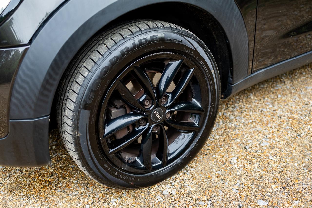 2015 Mini Cooper Paceman