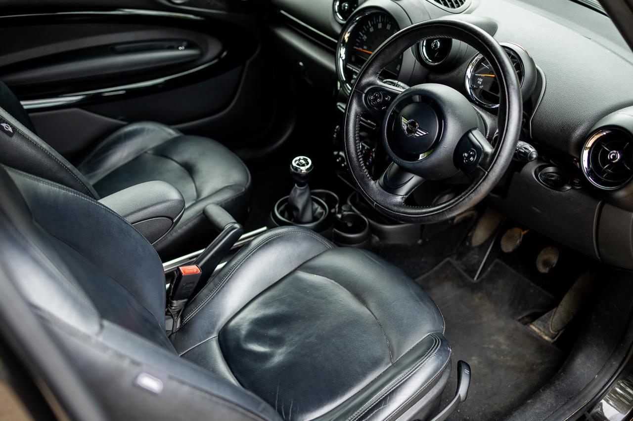 2015 Mini Cooper Paceman