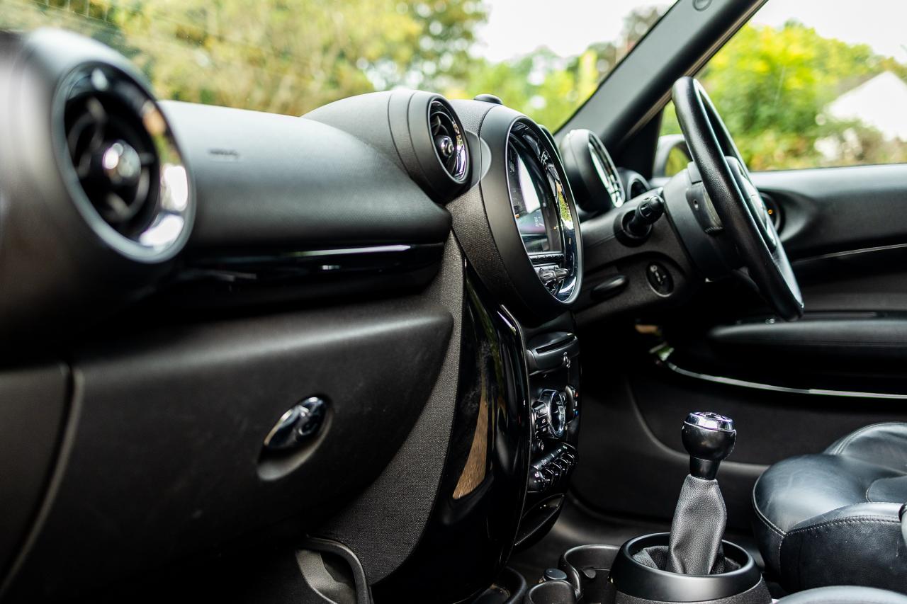 2015 Mini Cooper Paceman