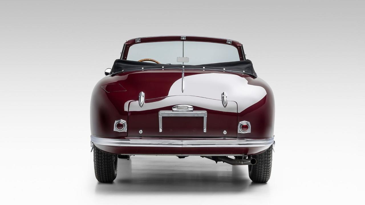 1953 Aston Martin DB2 Vantage Drop Head Coupe