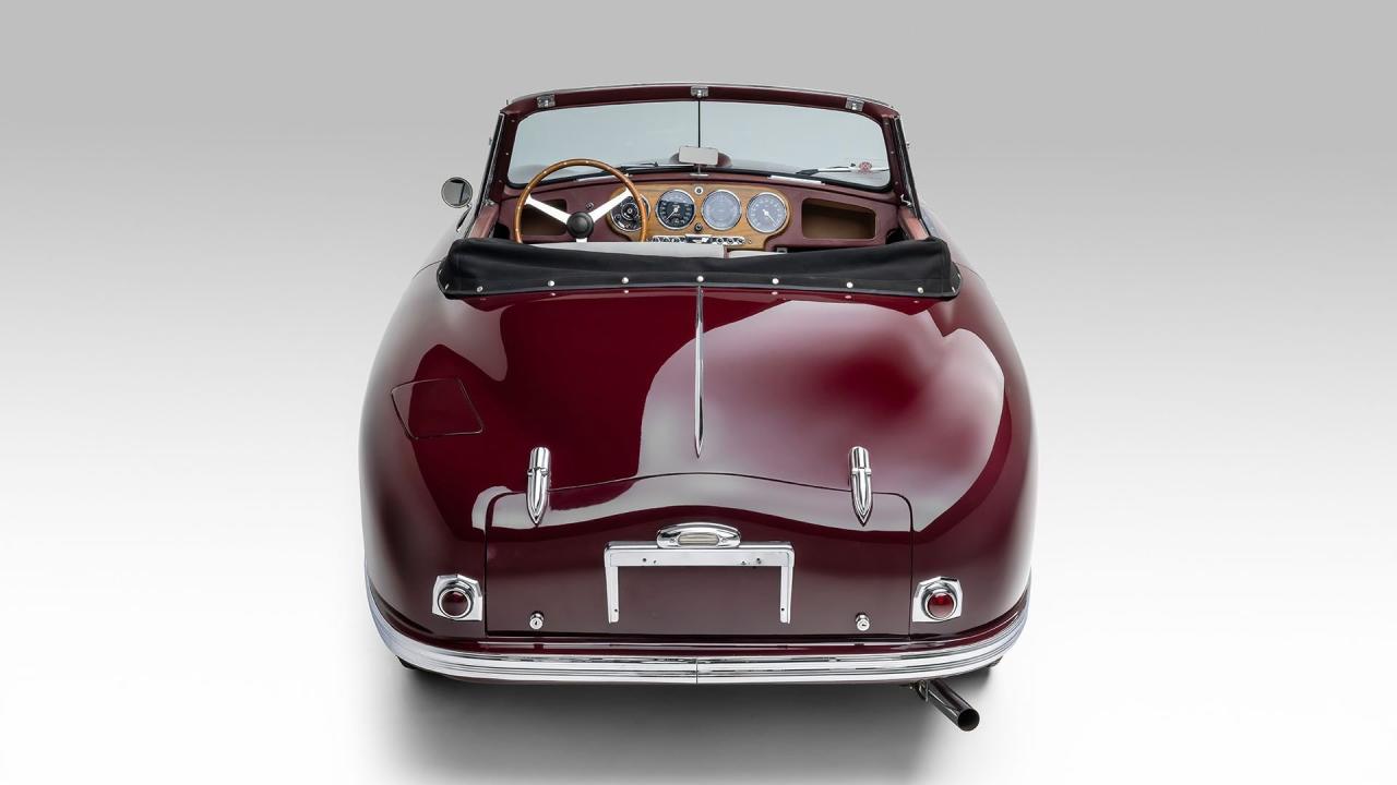1953 Aston Martin DB2 Vantage Drop Head Coupe