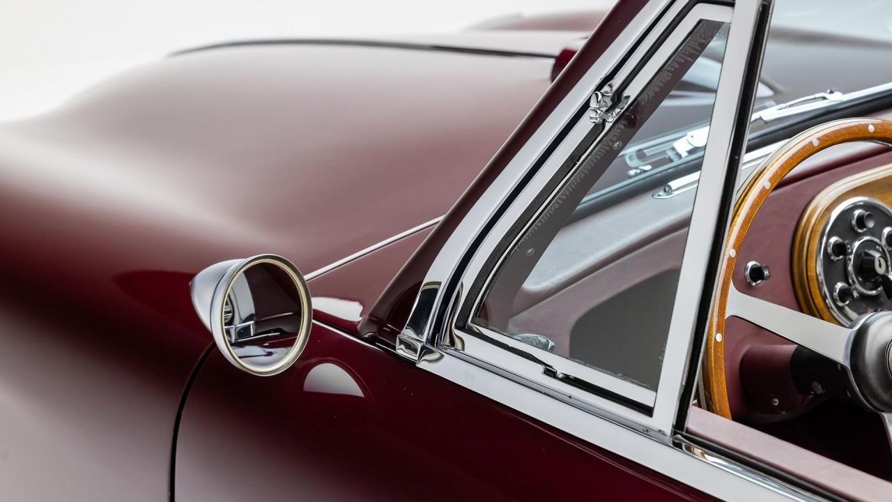 1953 Aston Martin DB2 Vantage Drop Head Coupe