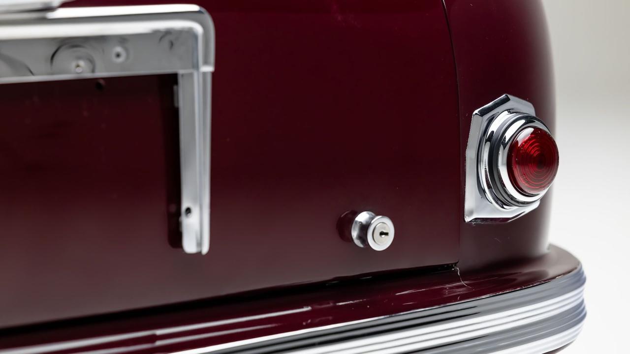 1953 Aston Martin DB2 Vantage Drop Head Coupe