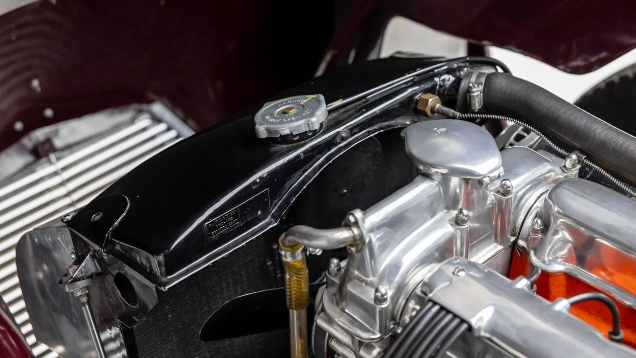 1953 Aston Martin DB2 Vantage Drop Head Coupe