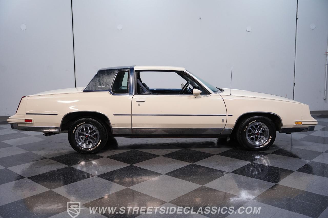 1984 Oldsmobile Cutlass Supreme Brougham