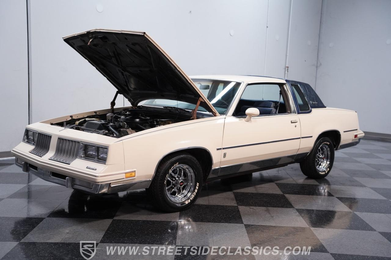 1984 Oldsmobile Cutlass Supreme Brougham