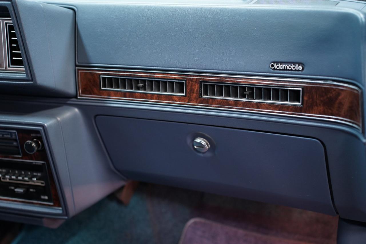 1984 Oldsmobile Cutlass Supreme Brougham