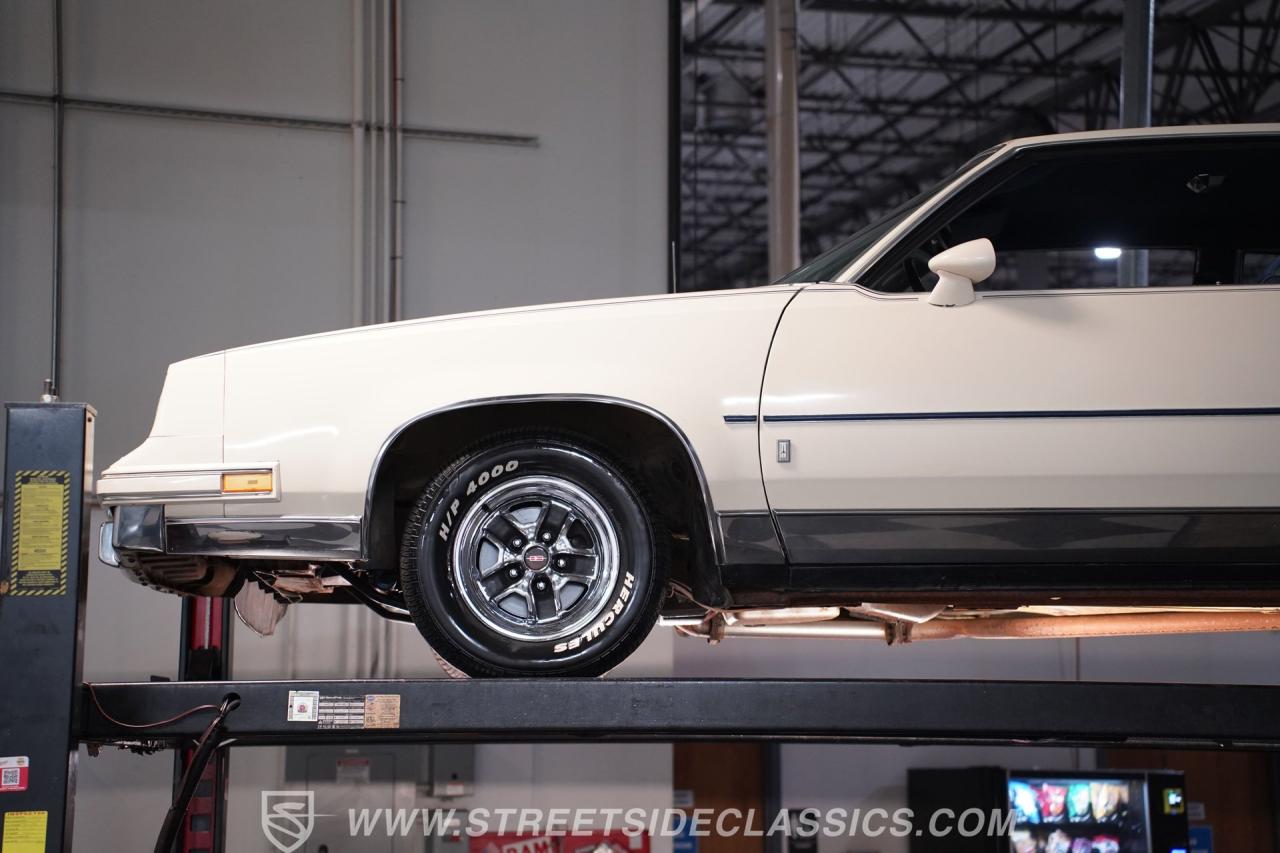 1984 Oldsmobile Cutlass Supreme Brougham