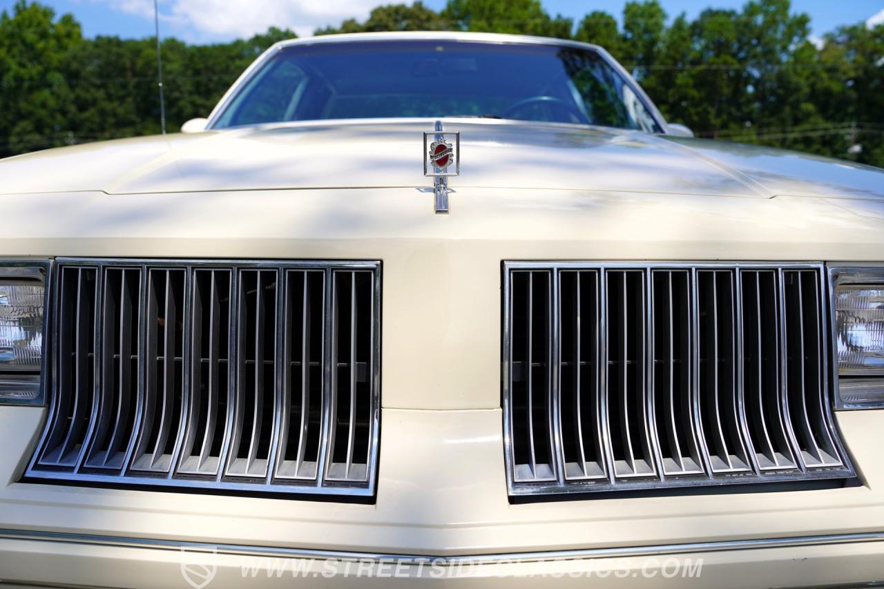 1984 Oldsmobile Cutlass Supreme Brougham