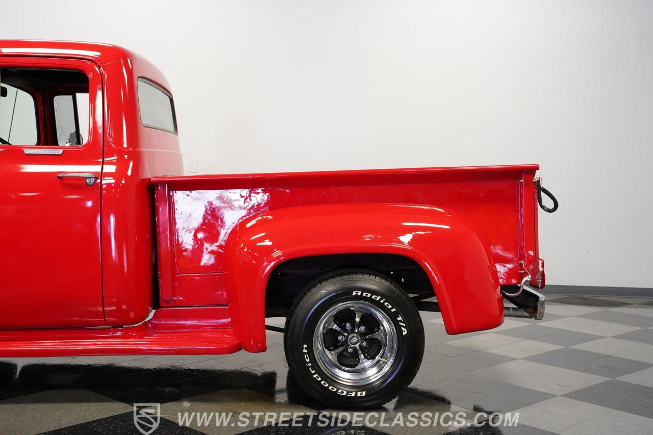 1956 Ford F-100