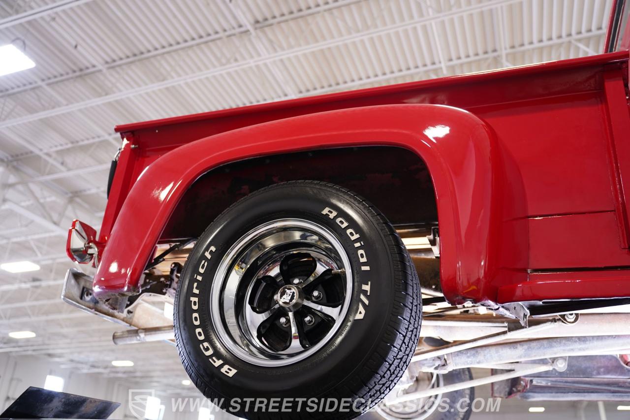 1956 Ford F-100