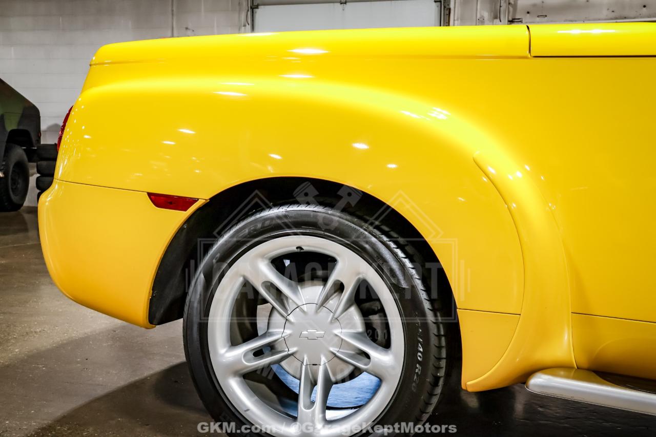 2004 Chevrolet SSR