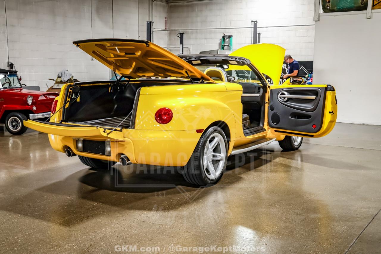 2004 Chevrolet SSR