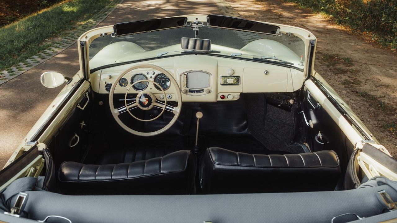 1953 Porsche 356 Pre-A &ldquo;Knickscheibe&rdquo; 1500 Cabriolet