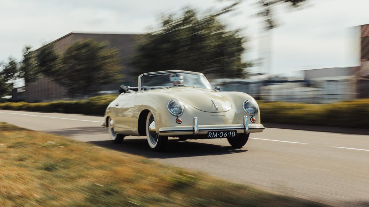 1953 Porsche 356 Pre-A &ldquo;Knickscheibe&rdquo; 1500 Cabriolet