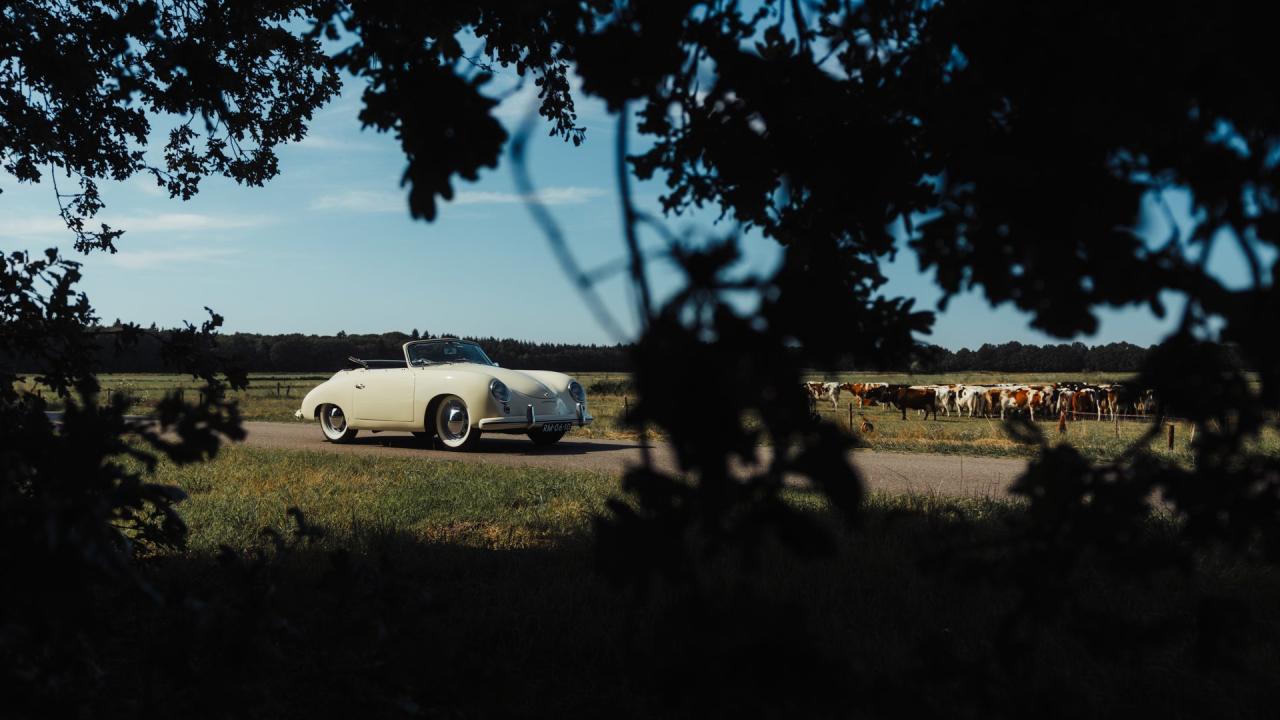 1953 Porsche 356 Pre-A &ldquo;Knickscheibe&rdquo; 1500 Cabriolet