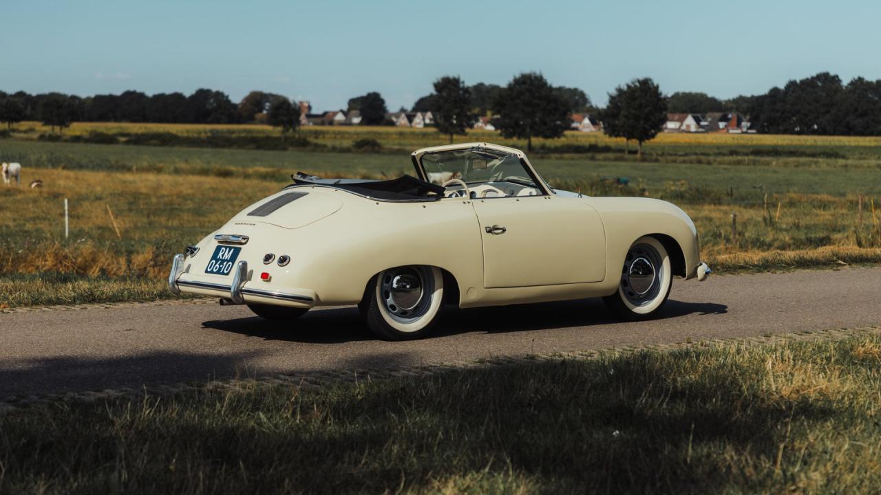 1953 Porsche 356 Pre-A &ldquo;Knickscheibe&rdquo; 1500 Cabriolet