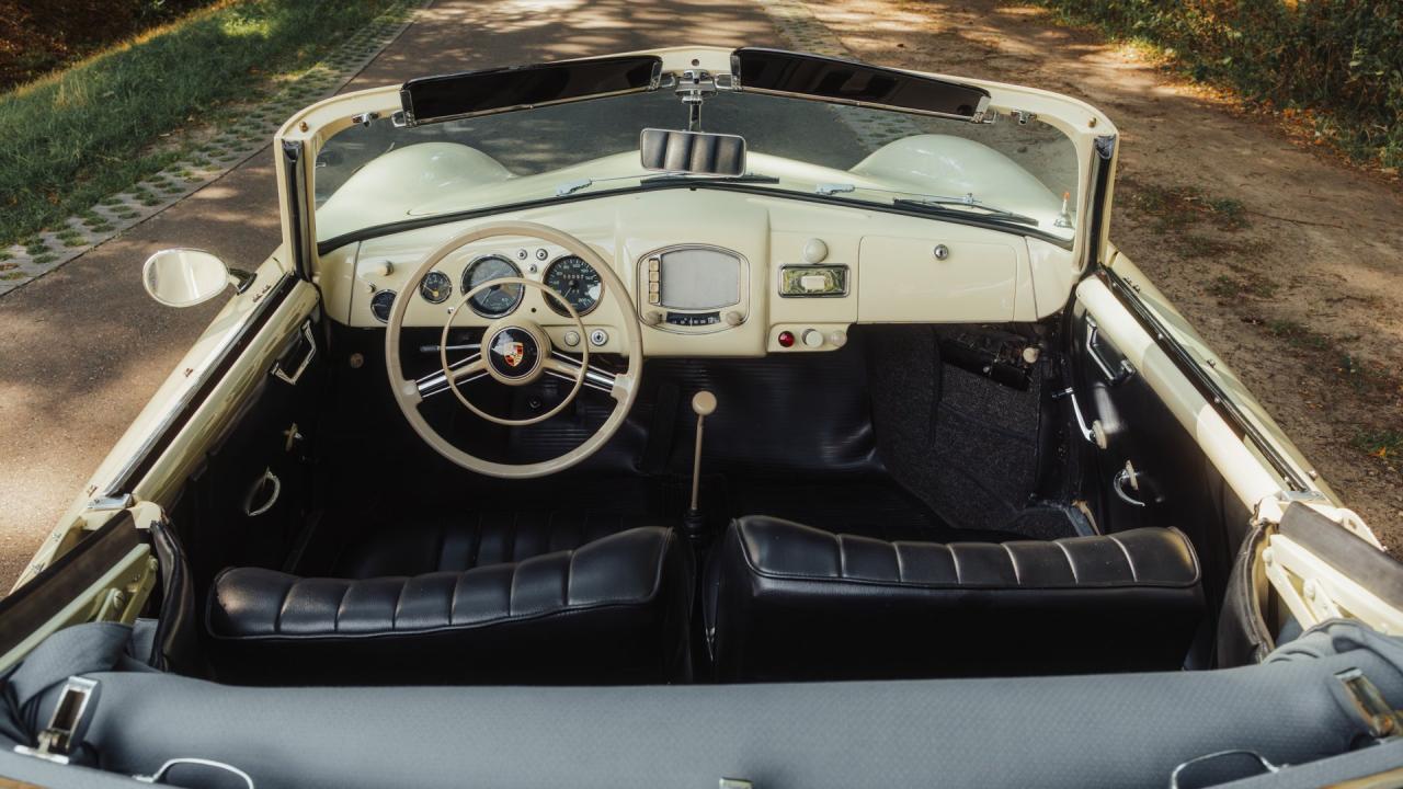 1953 Porsche 356 Pre-A &ldquo;Knickscheibe&rdquo; 1500 Cabriolet