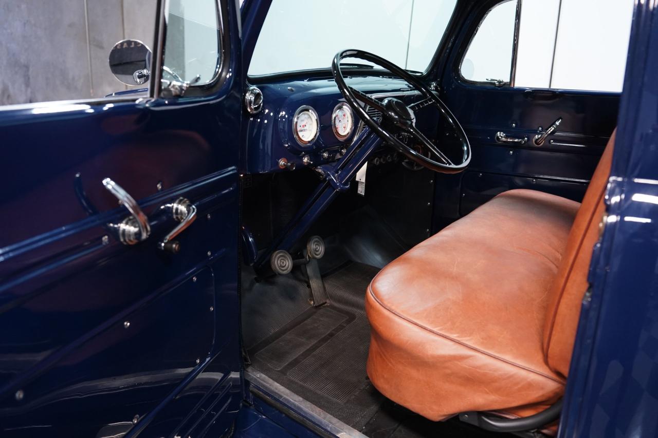 1952 Ford F-1