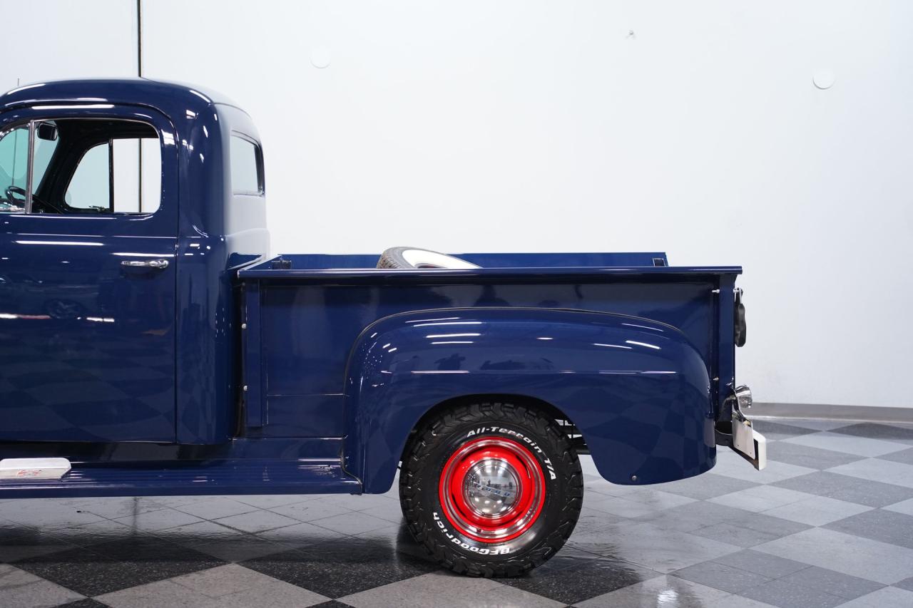 1952 Ford F-1